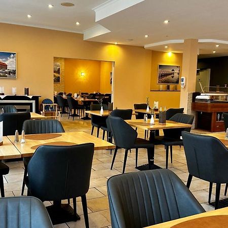 Park Hotel Fasanerie נויסטרליץ מראה חיצוני תמונה