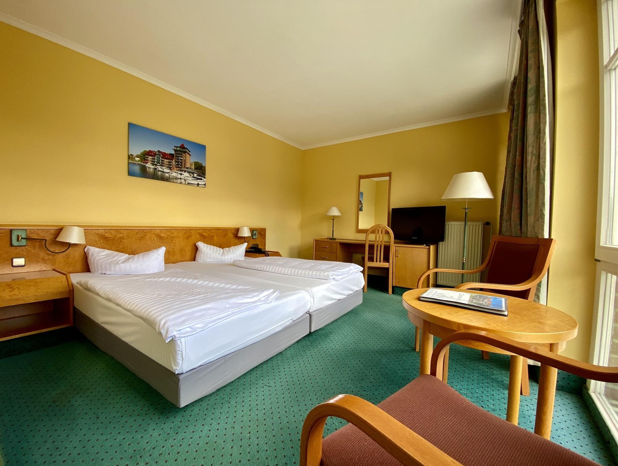 Park Hotel Fasanerie נויסטרליץ מראה חיצוני תמונה