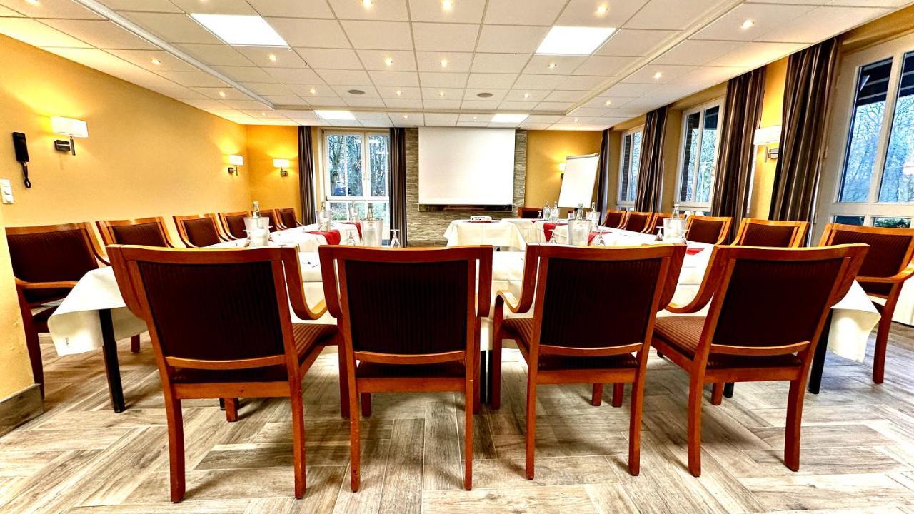 Park Hotel Fasanerie נויסטרליץ מראה חיצוני תמונה
