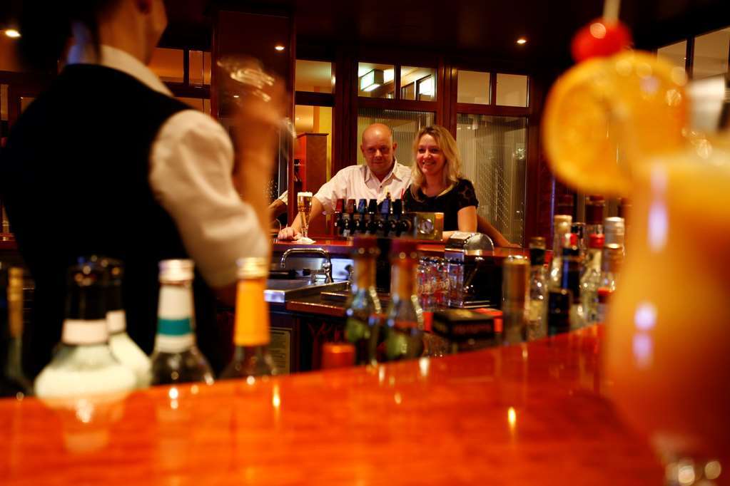 Park Hotel Fasanerie נויסטרליץ מסעדה תמונה