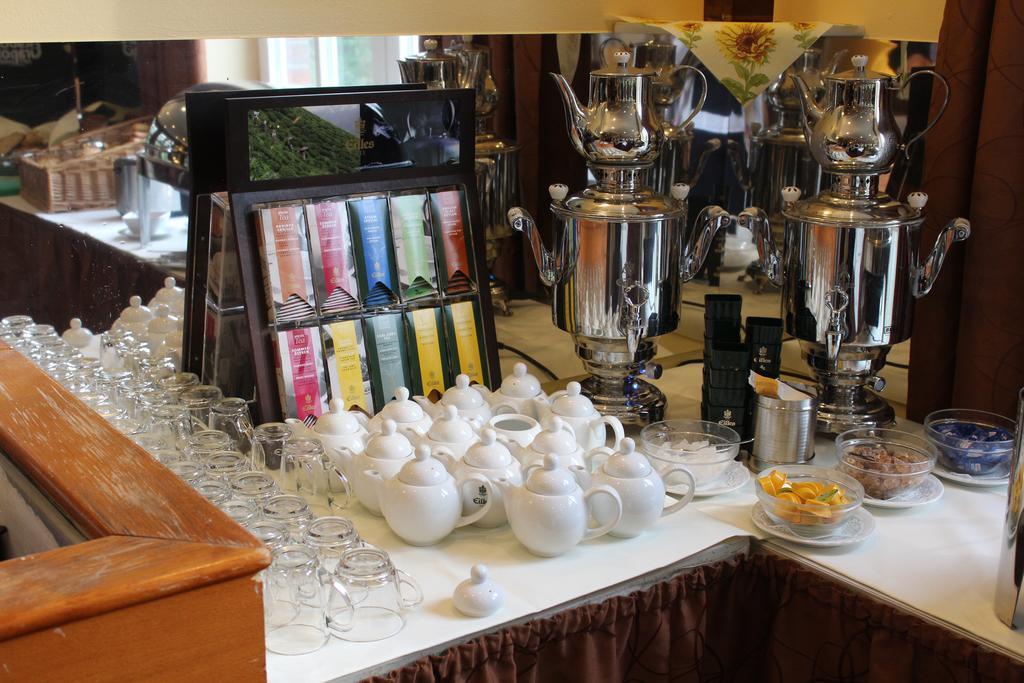 Park Hotel Fasanerie נויסטרליץ מראה חיצוני תמונה