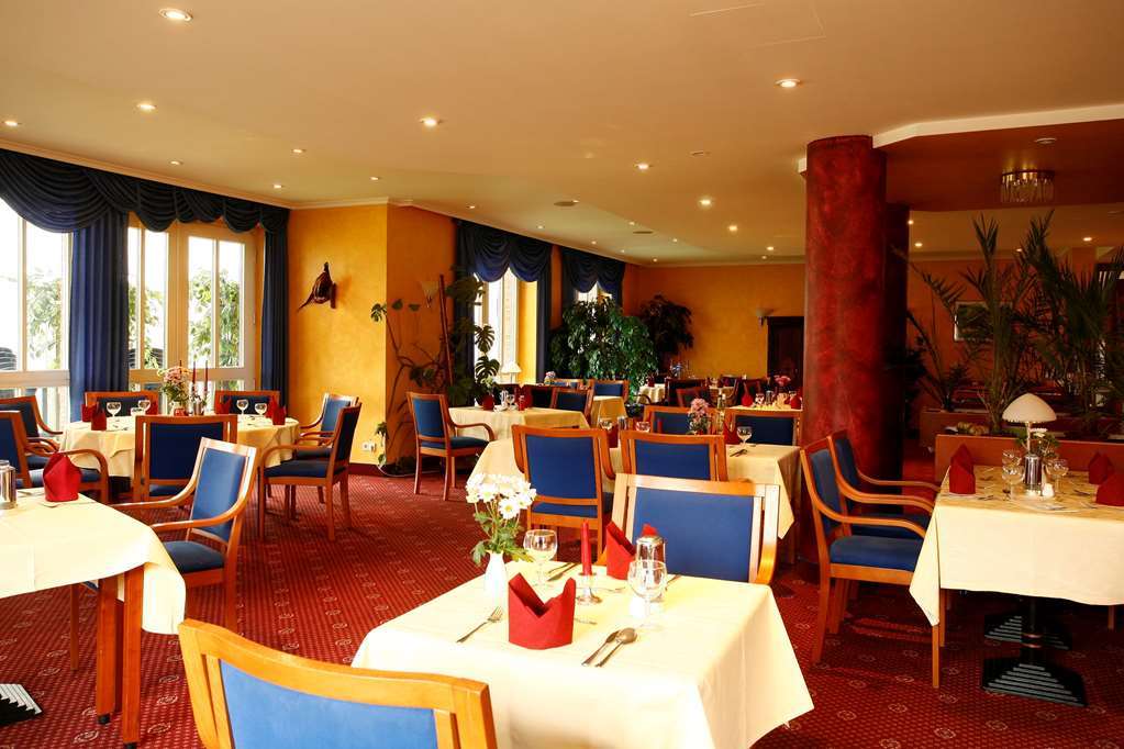 Park Hotel Fasanerie נויסטרליץ מסעדה תמונה