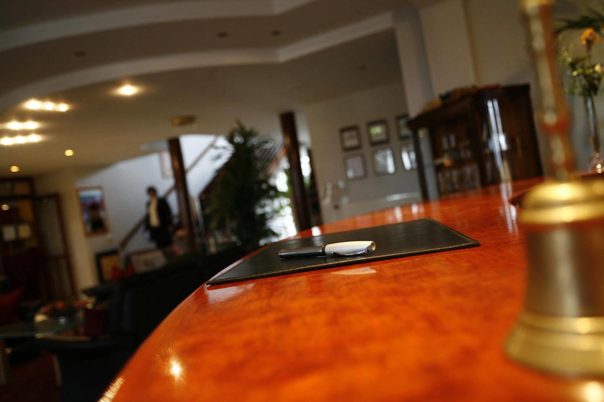 Park Hotel Fasanerie נויסטרליץ מראה חיצוני תמונה