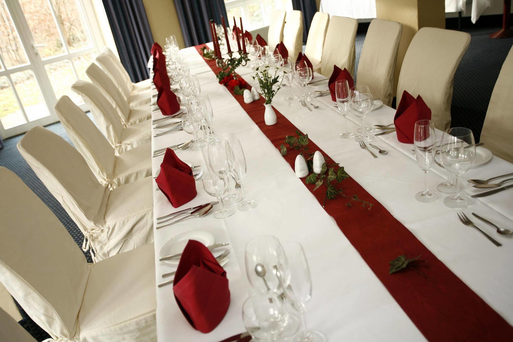 Park Hotel Fasanerie נויסטרליץ מראה חיצוני תמונה